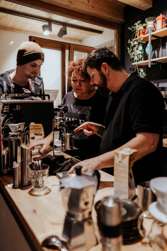 Welche Kaffee-Zubereitungsart passt zu dir? Siebträger, Vollautomat, Filterkaffee & Co.